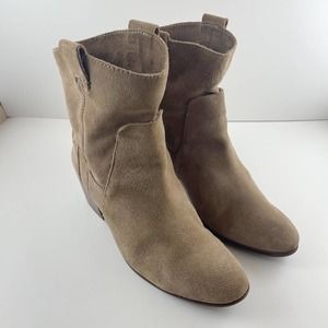 Vince Camuto “Maves” Tan Suede Western Boots Women's Size 8